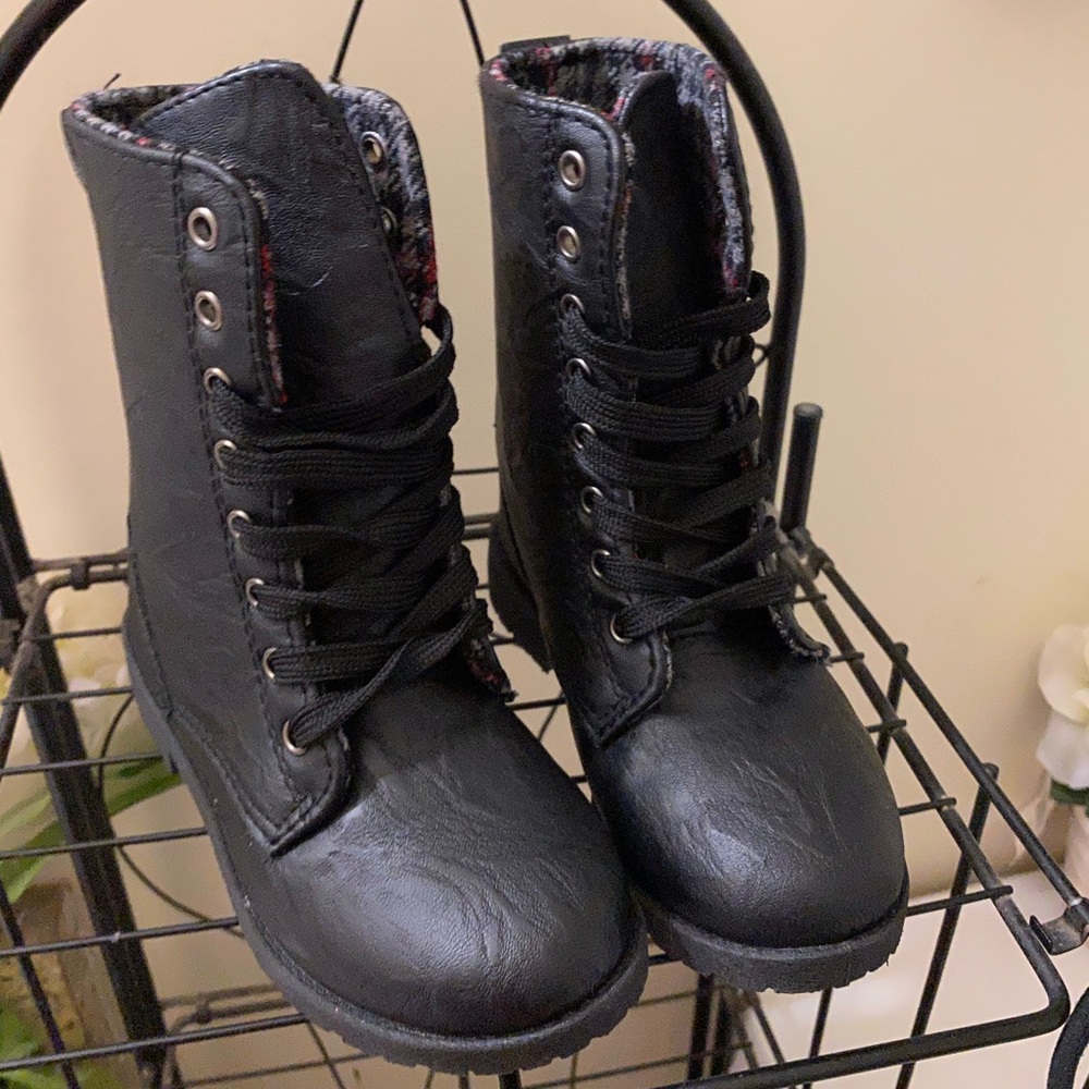 Black Combat Boots